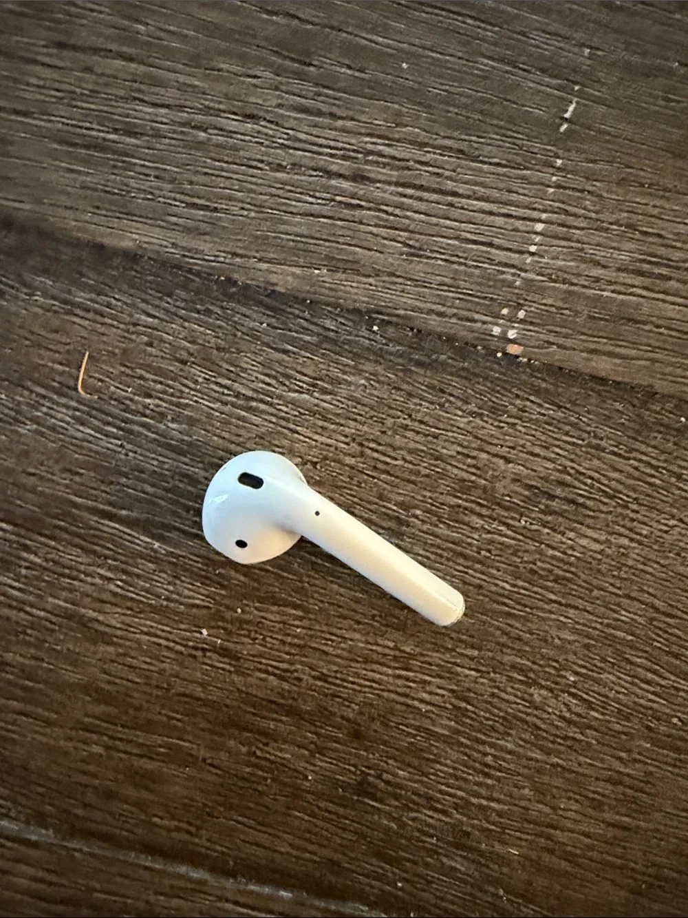 Apple AirPods 2nd Generation with Charging Case – Used - For parts only